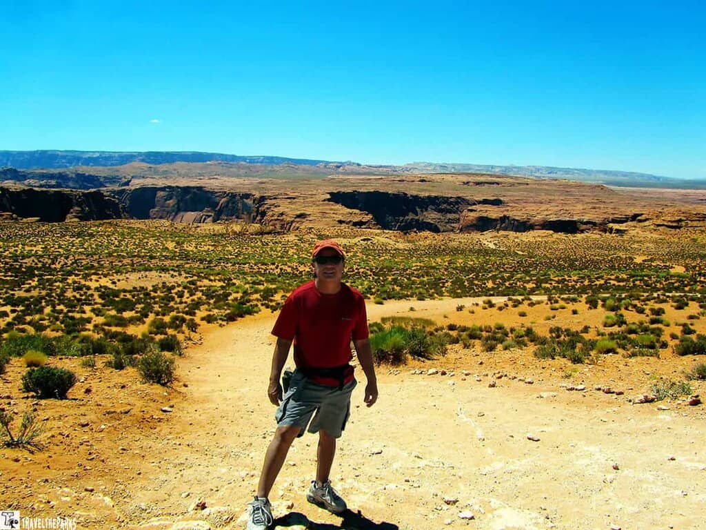 Views from the Horseshoe Bend Overlook with Man in the foreground